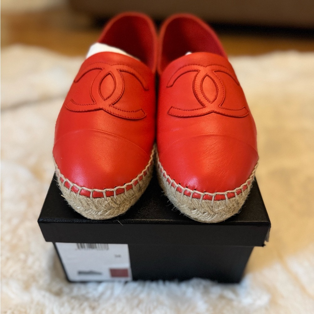 CHANEL Vibrant Red Espadrilles